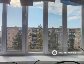 2-комнатная квартира, этаж 4 из 4, 42 м²