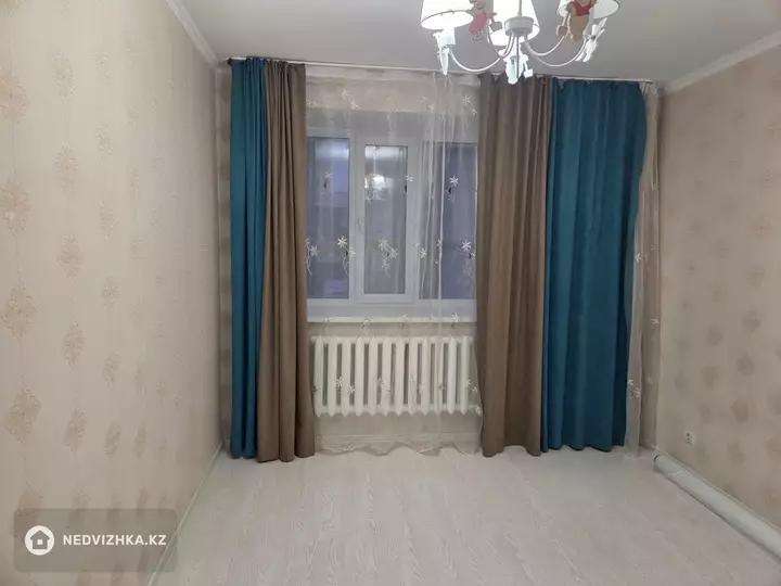 3-бөлмелі пәтер, қабат 3 барлық қабат саны 12, 95 м², 2-фотосурет