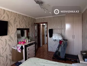 3-комнатная квартира, этаж 4 из 5, 74 м²