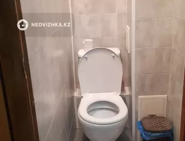 2-комнатная квартира, этаж 3 из 5, 50 м²