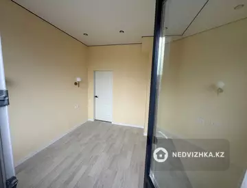 1-комнатная квартира, этаж 4 из 4, 34 м²