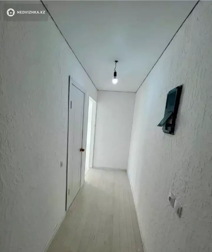 2-комнатная квартира, этаж 5 из 5, 47 м², фотография 3