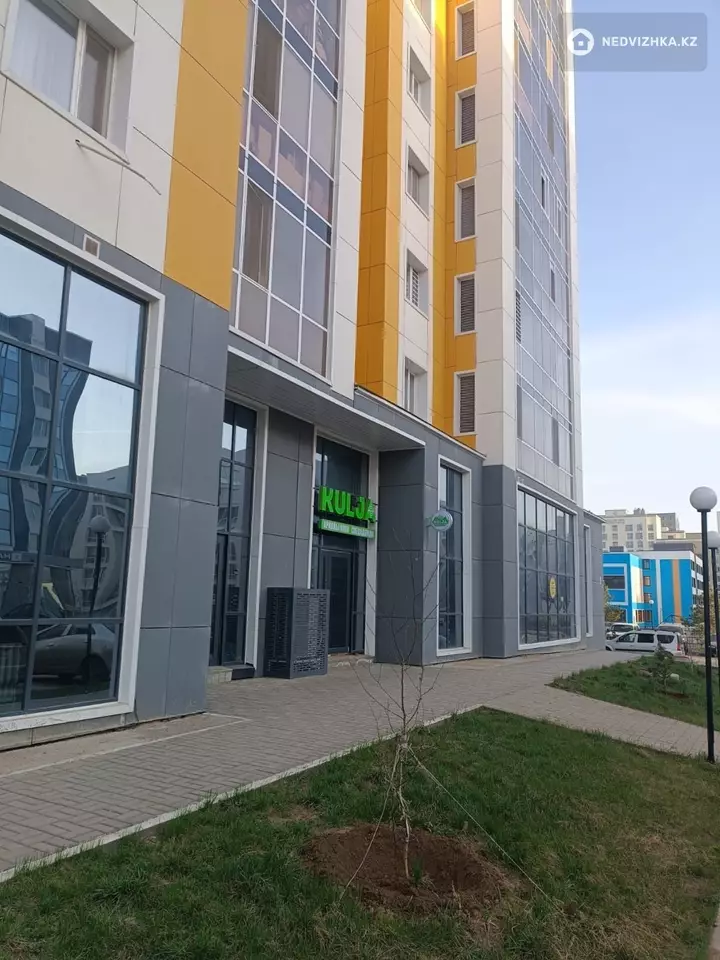Офис, Магазин и др., этаж 1 из 9, 190 м², фотография 3