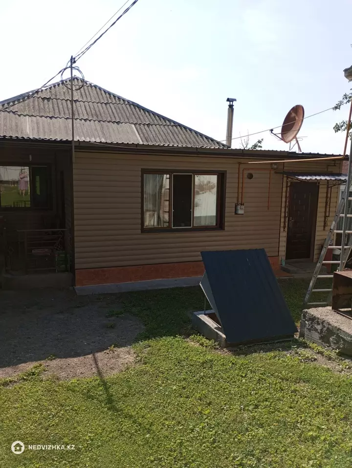 4-комнатный дом, 10.3 соток, 88 м², фотография 2
