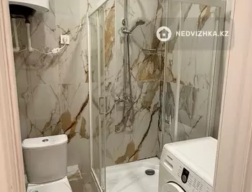 2-комнатная квартира, этаж 4 из 10, 67 м²
