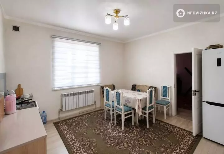 4-бөлмелі үй, 8 соттық, 110 м²