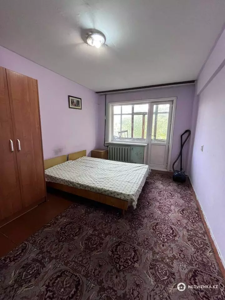 2-комнатная квартира, этаж 3 из 5, 48 м², фотография 5