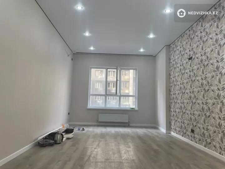 1-комнатная квартира, этаж 2 из 3, 35 м², фотография 2
