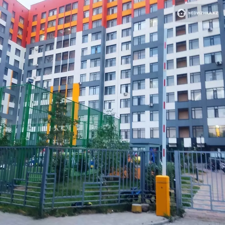 2-бөлмелі пәтер, қабат 9 барлық қабат саны 12, 43 м²