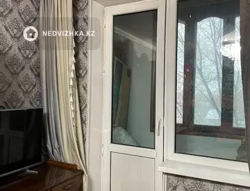 4-комнатная квартира, этаж 4 из 5, 78 м², миниатюра 10
