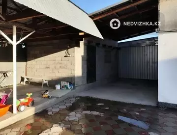 5-комнатная часть дома, 10.5 соток, 102 м²