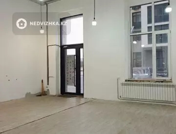 Офис, Магазин и др., этаж 1 из 17, 79 м², На длительный срок, миниатюра 5