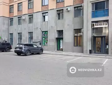 Офис, Магазин и др., этаж 1 из 17, 79 м², На длительный срок, миниатюра 9