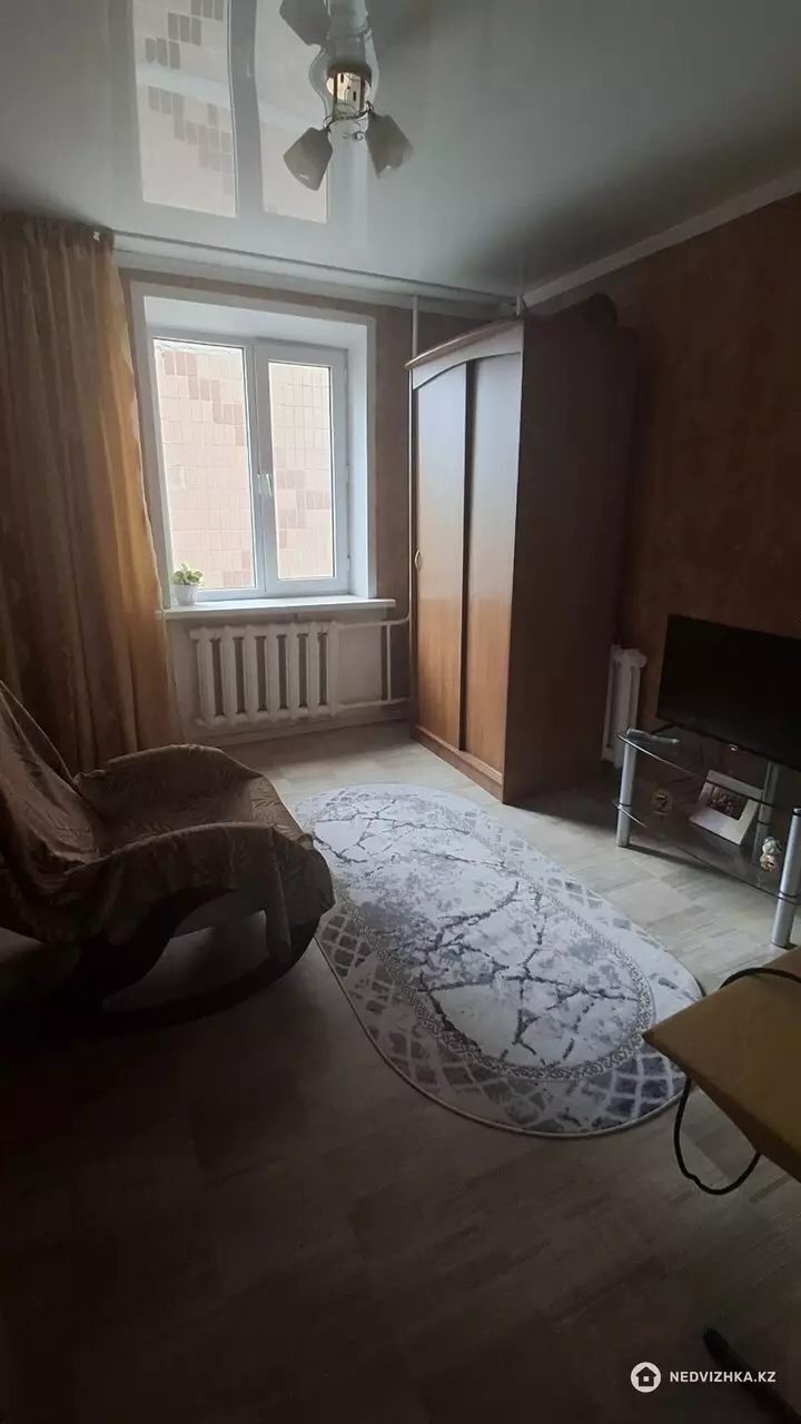 4-комнатная квартира, этаж 4 из 6, 102 м², фотография 5