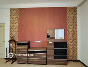 5-комнатная квартира, этаж 2 из 10, 198 м², миниатюра 4