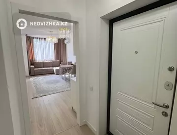 2-комнатная квартира, этаж 5 из 16, 52 м²