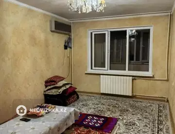 2-комнатная квартира, этаж 3 из 5, 49 м²