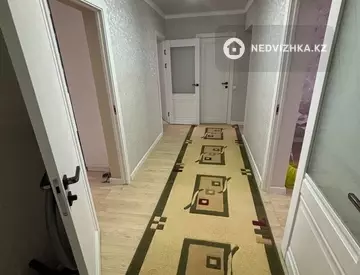 3-комнатная квартира, этаж 3 из 6, 77 м²