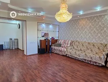 4-комнатная квартира, этаж 6 из 10, 115 м²