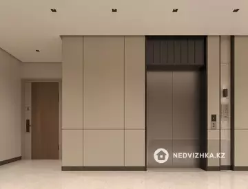 3-комнатная квартира, этаж 4 из 9, 90 м², миниатюра 1