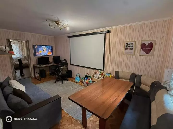 2-бөлмелі пәтер, қабат 1 барлық қабат саны 4, 43 м², 2-фотосурет