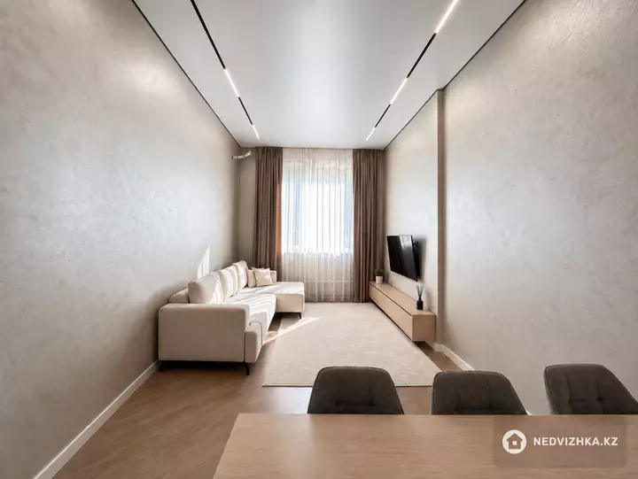 2-комнатная квартира, этаж 1 из 16, 57 м², фотография 2