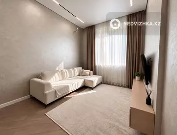 2-комнатная квартира, этаж 1 из 16, 57 м², миниатюра 4