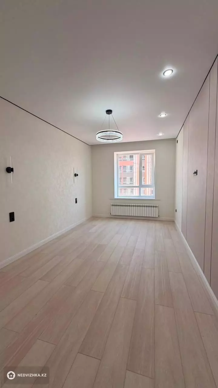 1-комнатная квартира, этаж 4 из 9, 36 м²