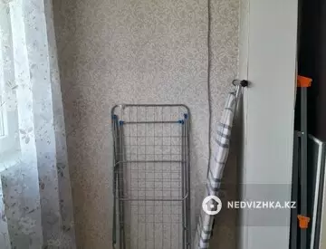 2-комнатная квартира, этаж 4 из 5, 46 м², На длительный срок