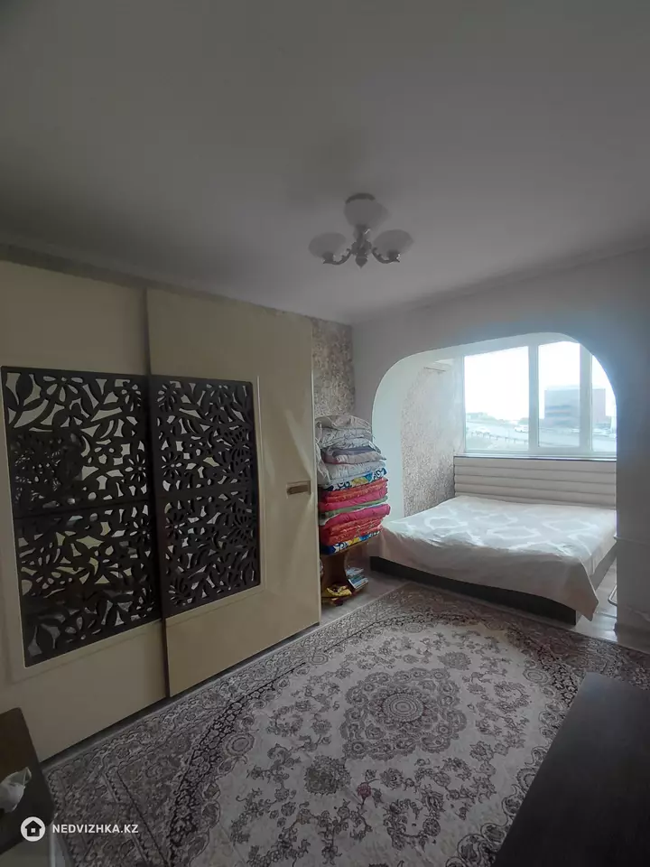 2-комнатная квартира, этаж 2 из 5, 49 м², фотография 3