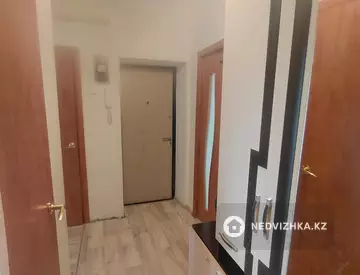 2-комнатная квартира, этаж 2 из 5, 49 м², миниатюра 6