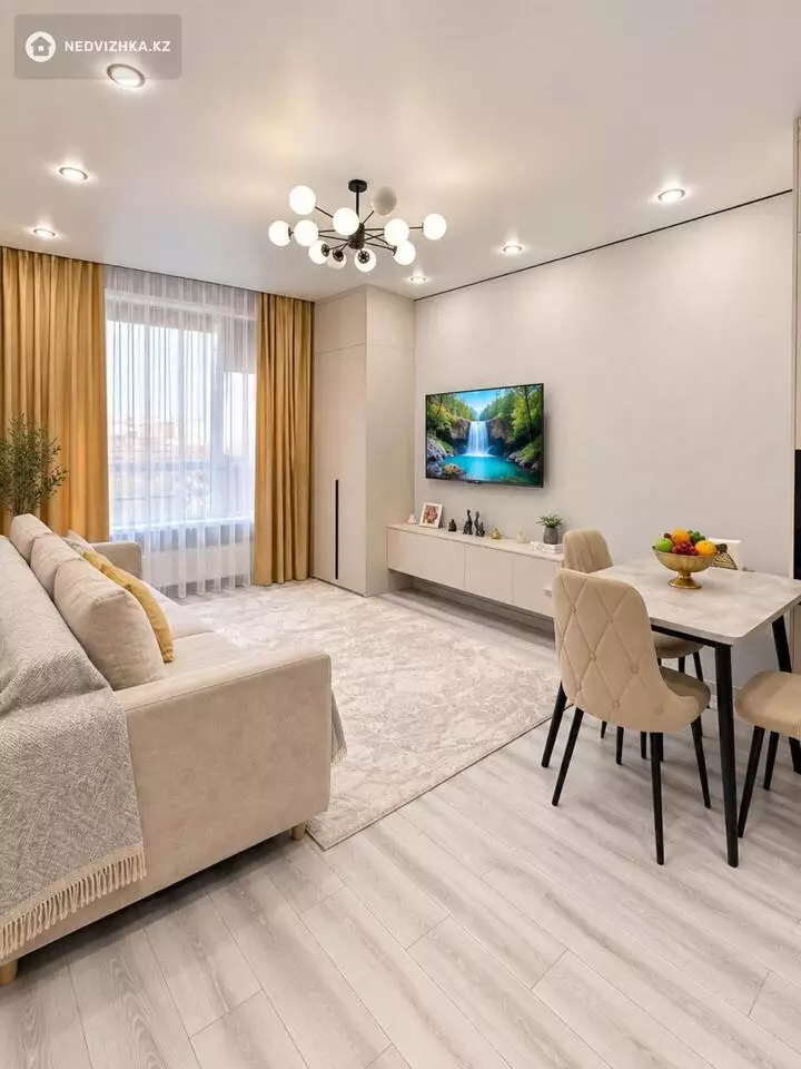 2-комнатная квартира, этаж 9 из 14, 47 м², фотография 2