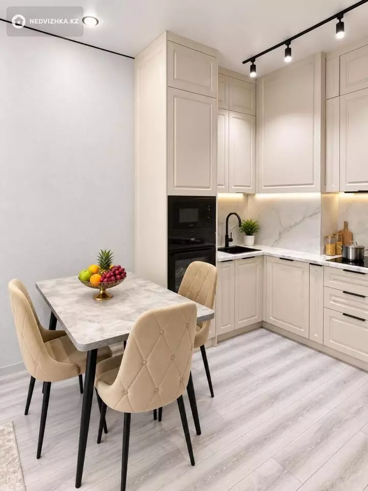 2-комнатная квартира, этаж 9 из 14, 47 м², фотография 4
