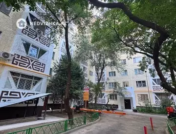 1-комнатная квартира, этаж 2 из 9, 40 м²