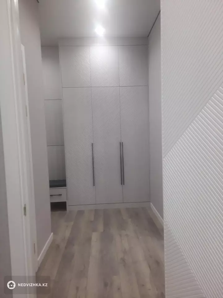 1-комнатная квартира, этаж 5 из 10, 69 м², На длительный срок, фотография 5