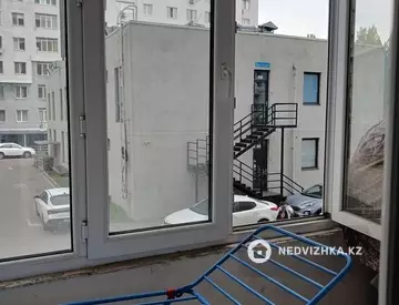 4-комнатная квартира, этаж 2 из 13, 117 м², миниатюра 6