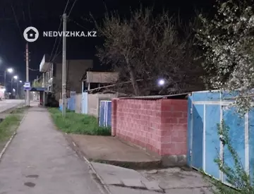 5-комнатный дом, 6.6 соток, 90 м²
