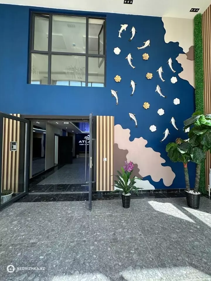 3-комнатная квартира, этаж 12 из 12, 107 м², фотография 4