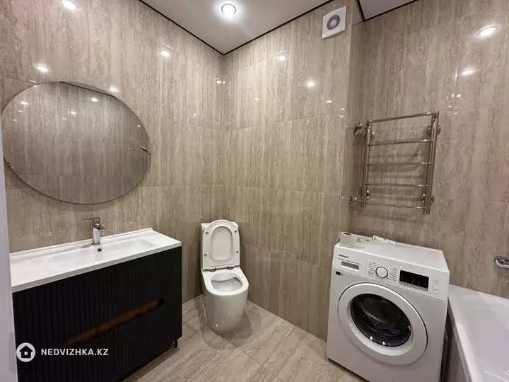 2-комнатная квартира, этаж 3 из 5, 63 м², 2-фотосурет
