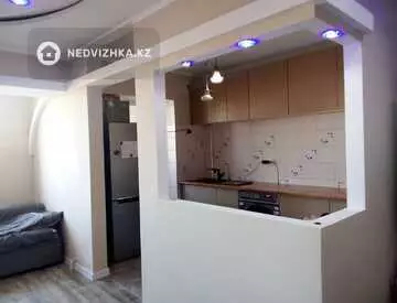 4-комнатная квартира, этаж 5 из 6, 94 м²