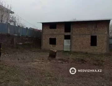 4-бөлмелі үй, 5.6 соттық, 260 м², 1-нобай