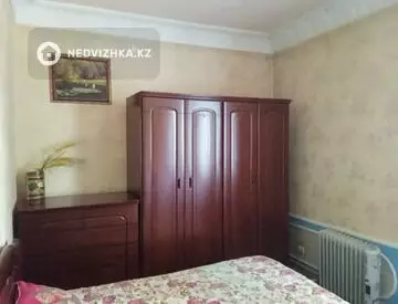7-бөлмелі үй, 8.2 соттық, 330 м², 10-нобай