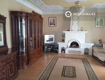 7-бөлмелі үй, 8.2 соттық, 330 м², 2-нобай