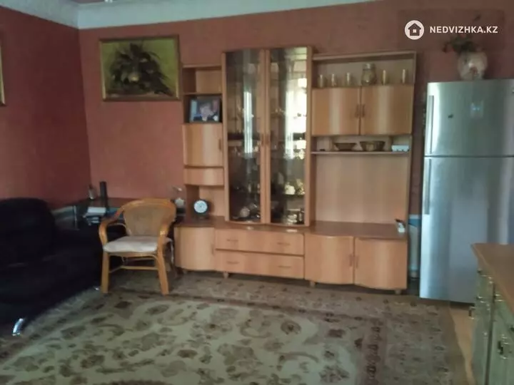 7-комнатный дом, 8.2 соток, 330 м², фотография 4