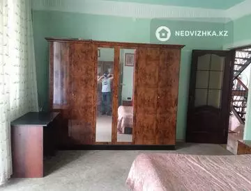 7-бөлмелі үй, 8.2 соттық, 330 м², 12-нобай