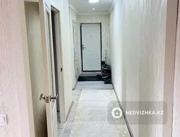 2-комнатная квартира, этаж 4 из 4, 53 м²