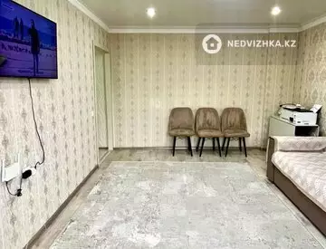 2-комнатная квартира, этаж 4 из 4, 53 м², миниатюра 10
