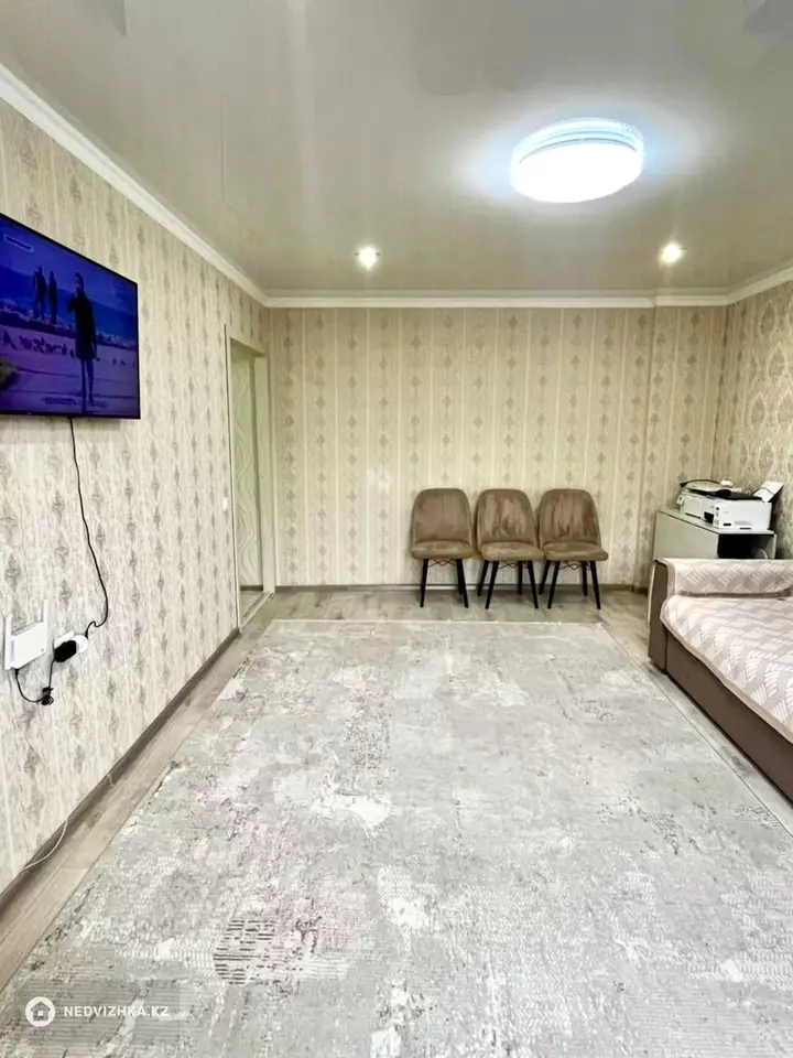 2-комнатная квартира, этаж 4 из 4, 53 м², фотография 5