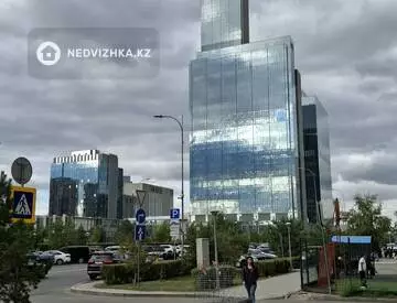 3-комнатная квартира, этаж 9 из 12, 74 м², миниатюра 3