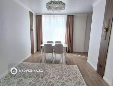 3-комнатная квартира, этаж 9 из 12, 74 м², миниатюра 5